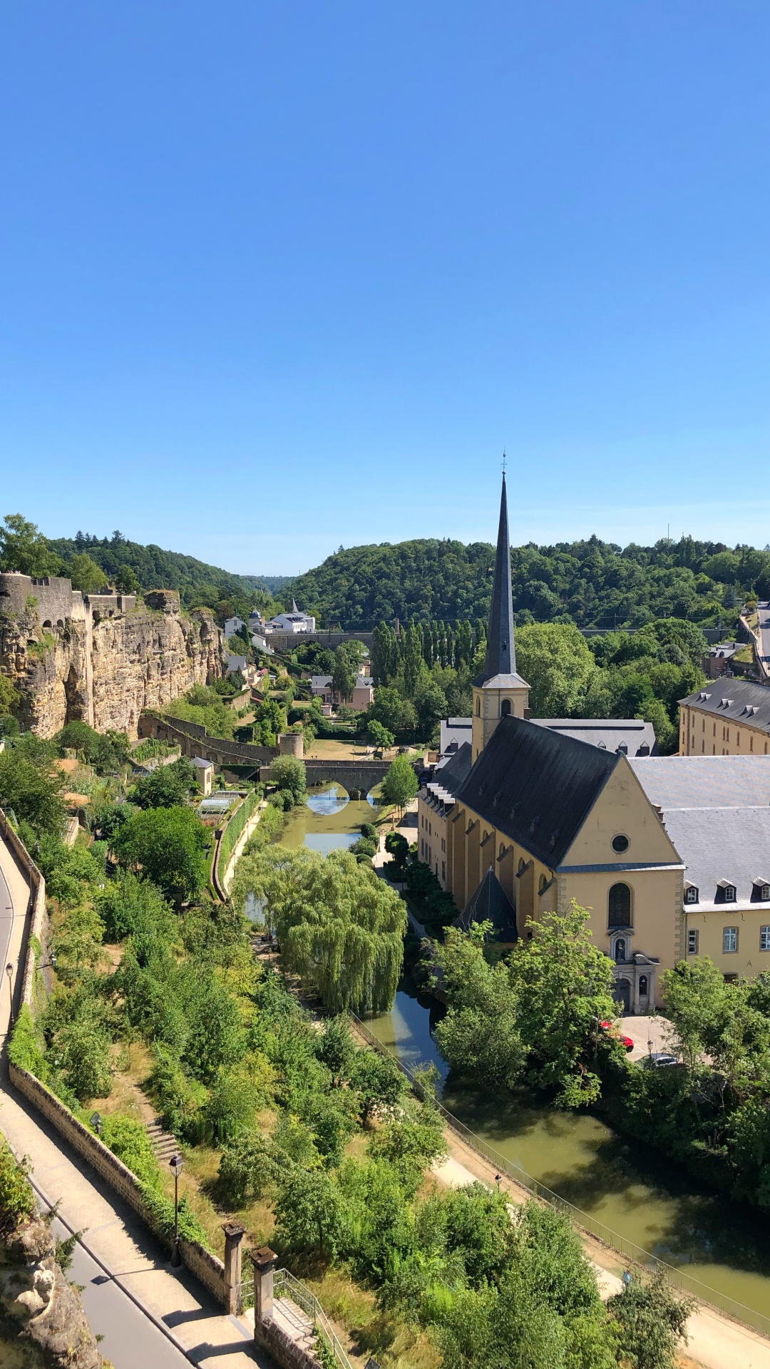 Luxemburgo, Turismo, Ciencia, Biología, Cuerpo de Agua. Wallpaper in 1080x1920 Resolution