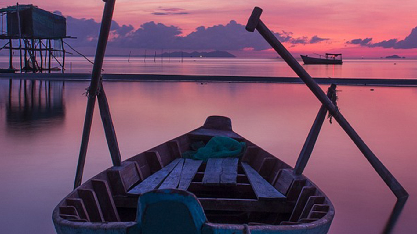 Boat, Ship, Cloud, Water, Atmosphere. Wallpaper in 1366x768 Resolution