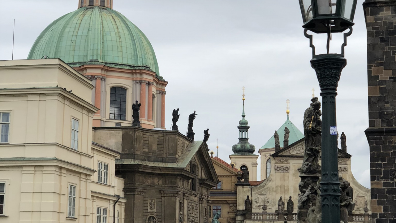 Puente de Carlos, Cúpula, la Luz de Calle, Hito, la Arquitectura Bizantina. Wallpaper in 1280x720 Resolution
