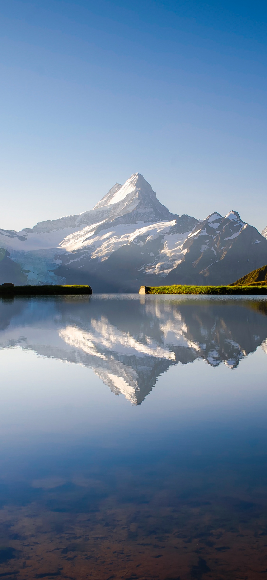 Bachalpsee, Schynige Platte, Bergkette, Natur, Wasser. Wallpaper in 1125x2436 Resolution