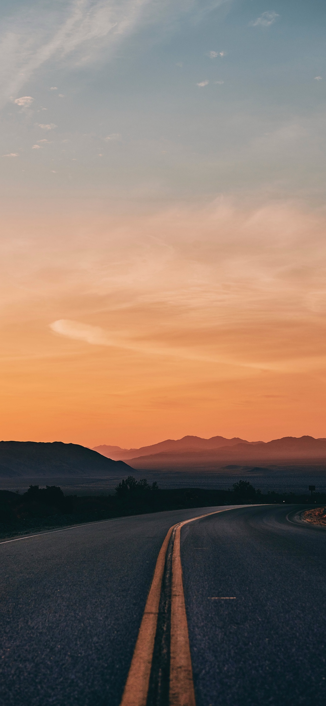 Lieder Vom Rad, Cloud, Afterglow, Naturlandschaft, Gewässer. Wallpaper in 1125x2436 Resolution