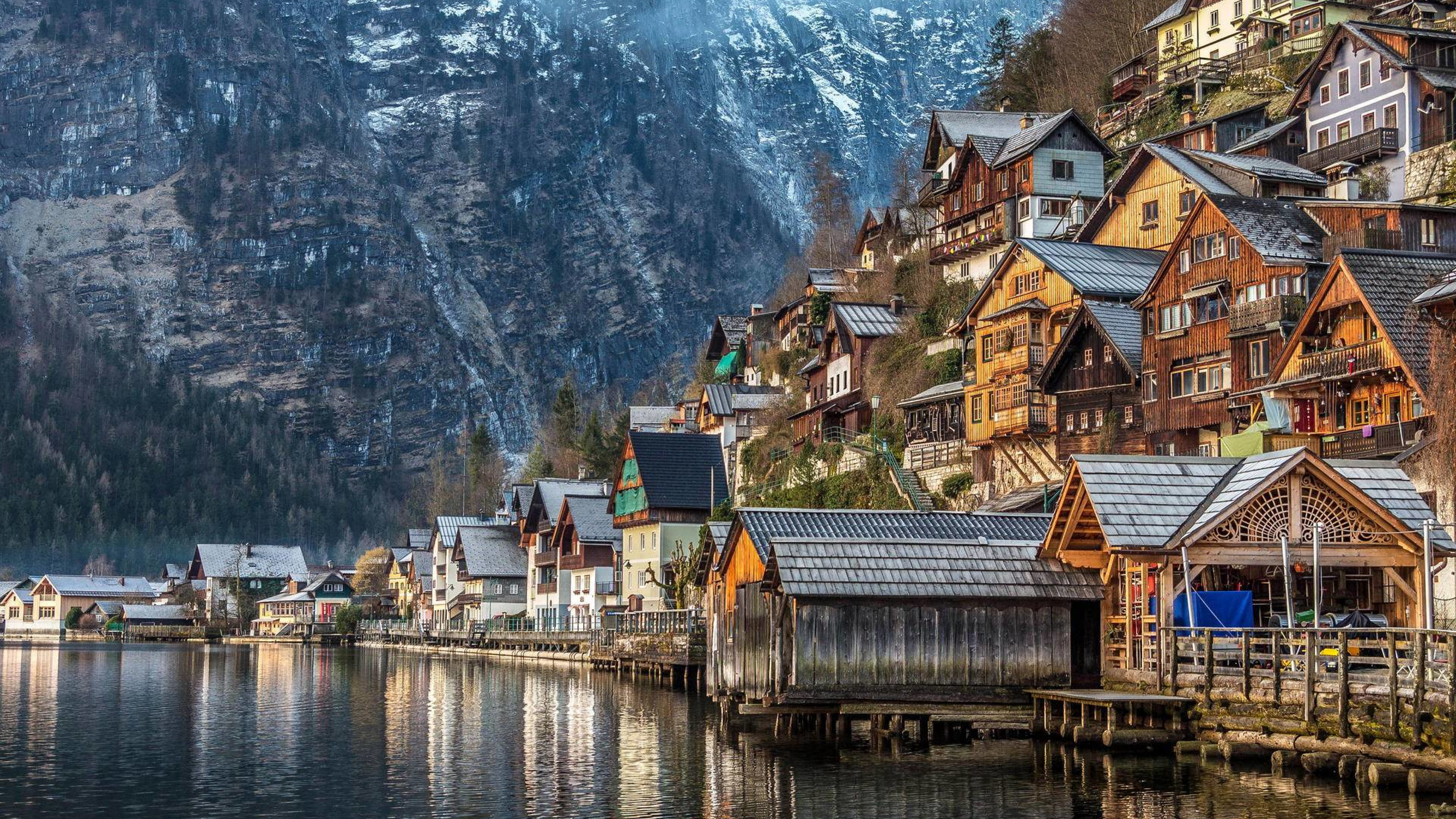 Brown and White Houses Beside River During Daytime. Wallpaper in 3840x2160 Resolution