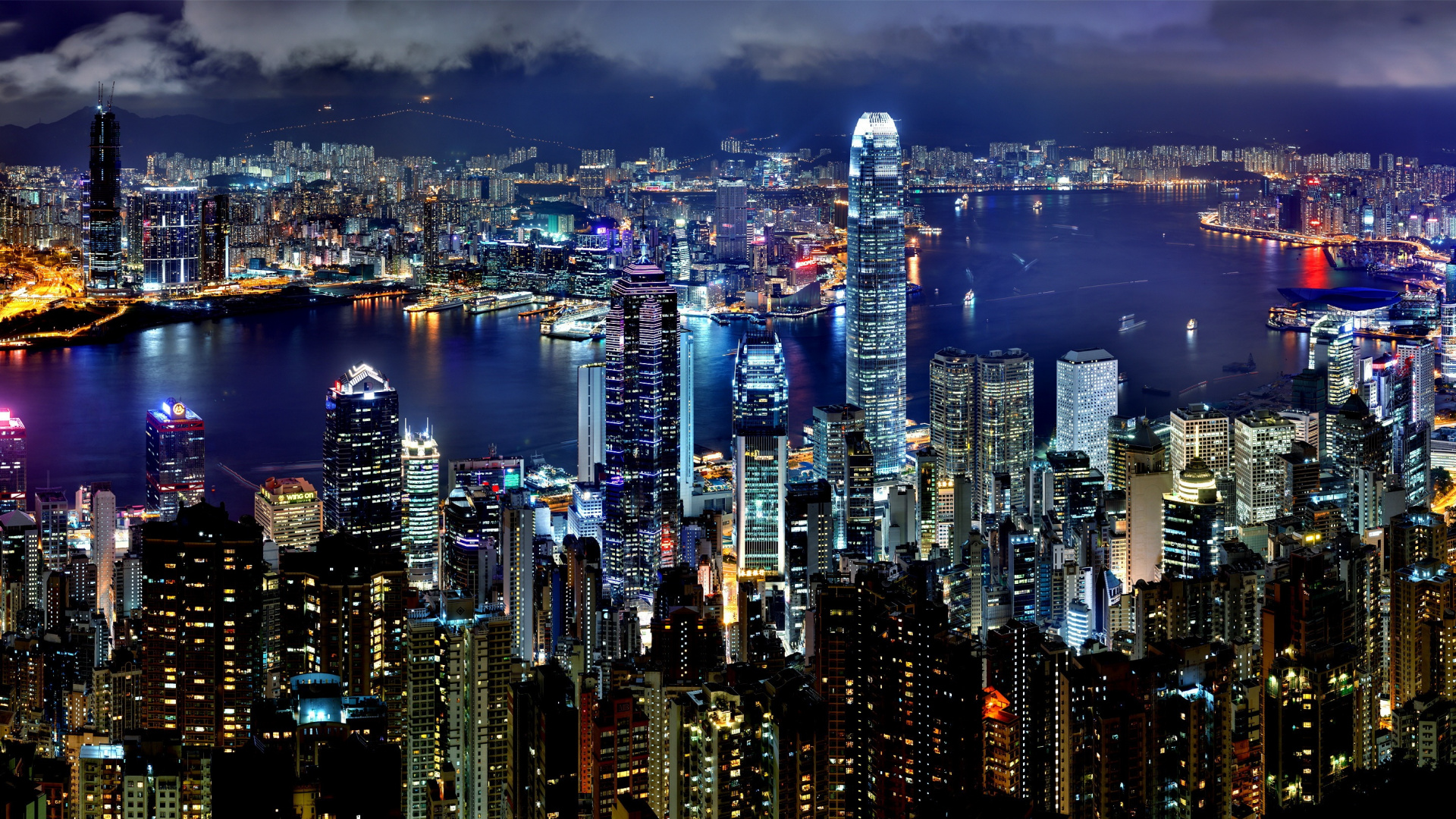 Horizonte de la Ciudad Durante la Noche. Wallpaper in 1920x1080 Resolution