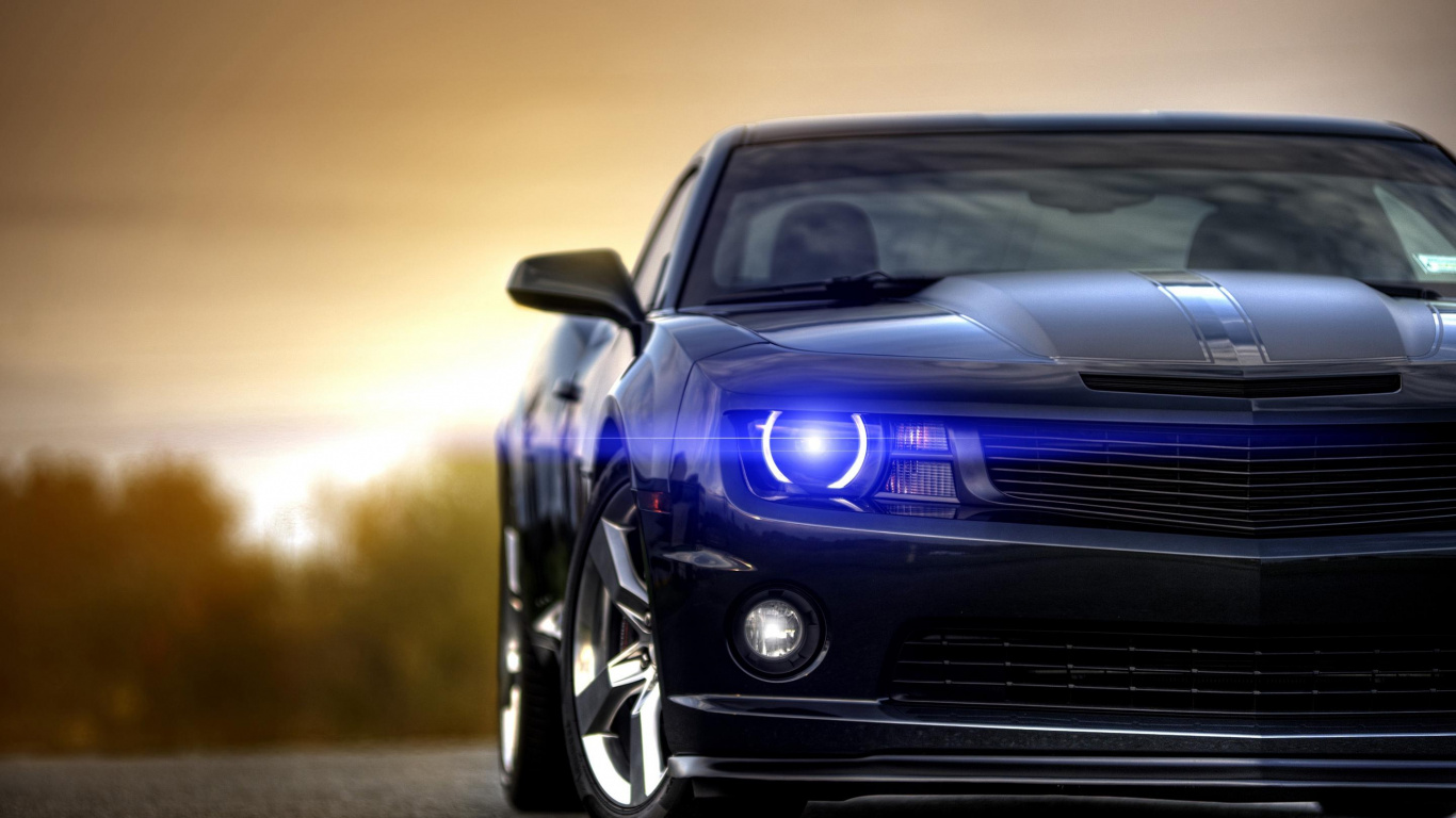 Black Mercedes Benz c Class on Road During Daytime. Wallpaper in 1366x768 Resolution