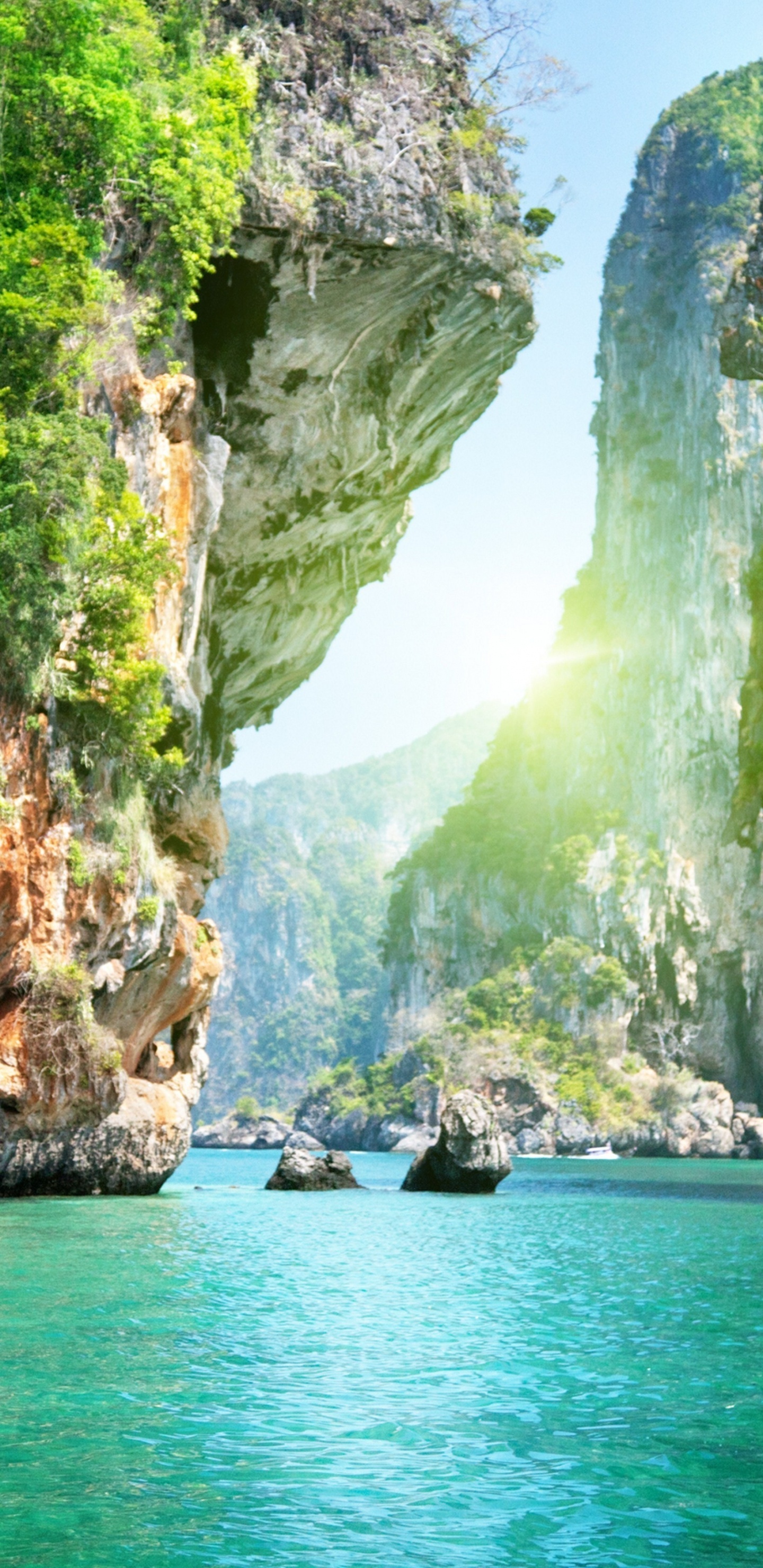 Water, Body of Water, Water Resources, Watercourse, Nature. Wallpaper in 1440x2960 Resolution