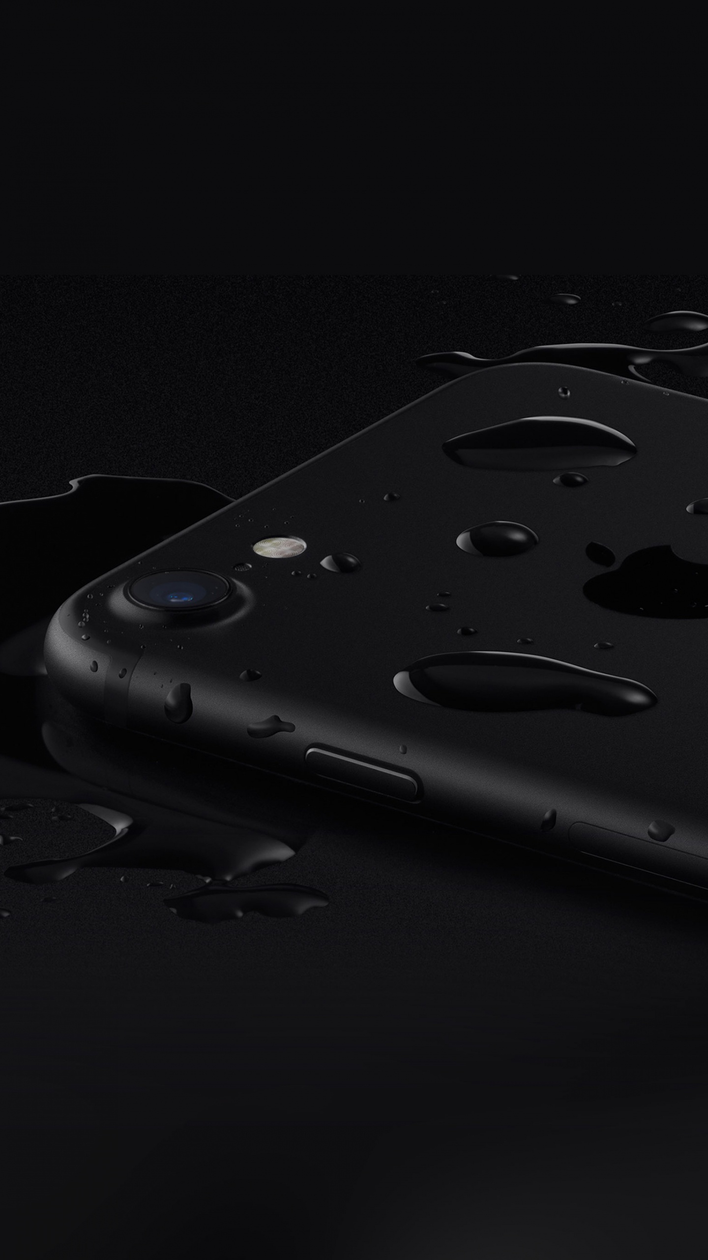 Black and White Polka Dot Iphone Case. Wallpaper in 1440x2560 Resolution