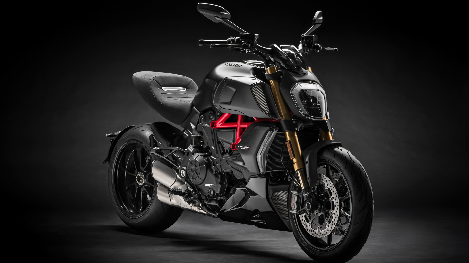 Black and Orange Sports Bike. Wallpaper in 1920x1080 Resolution