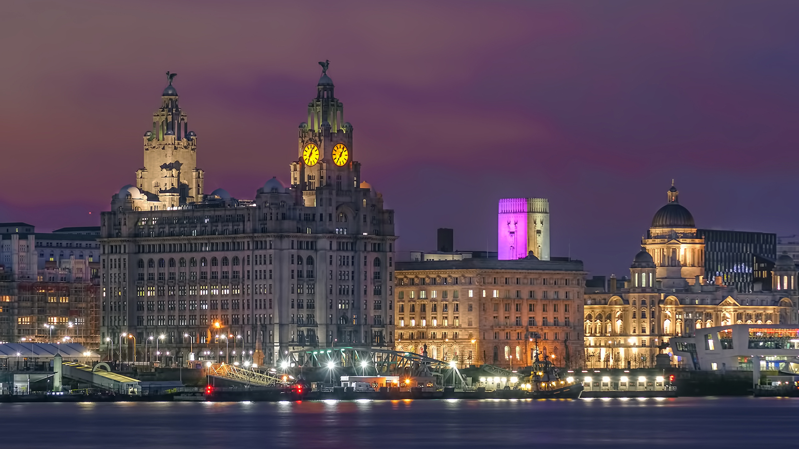 Bâtiment en Béton Brun Pendant la Nuit. Wallpaper in 2560x1440 Resolution