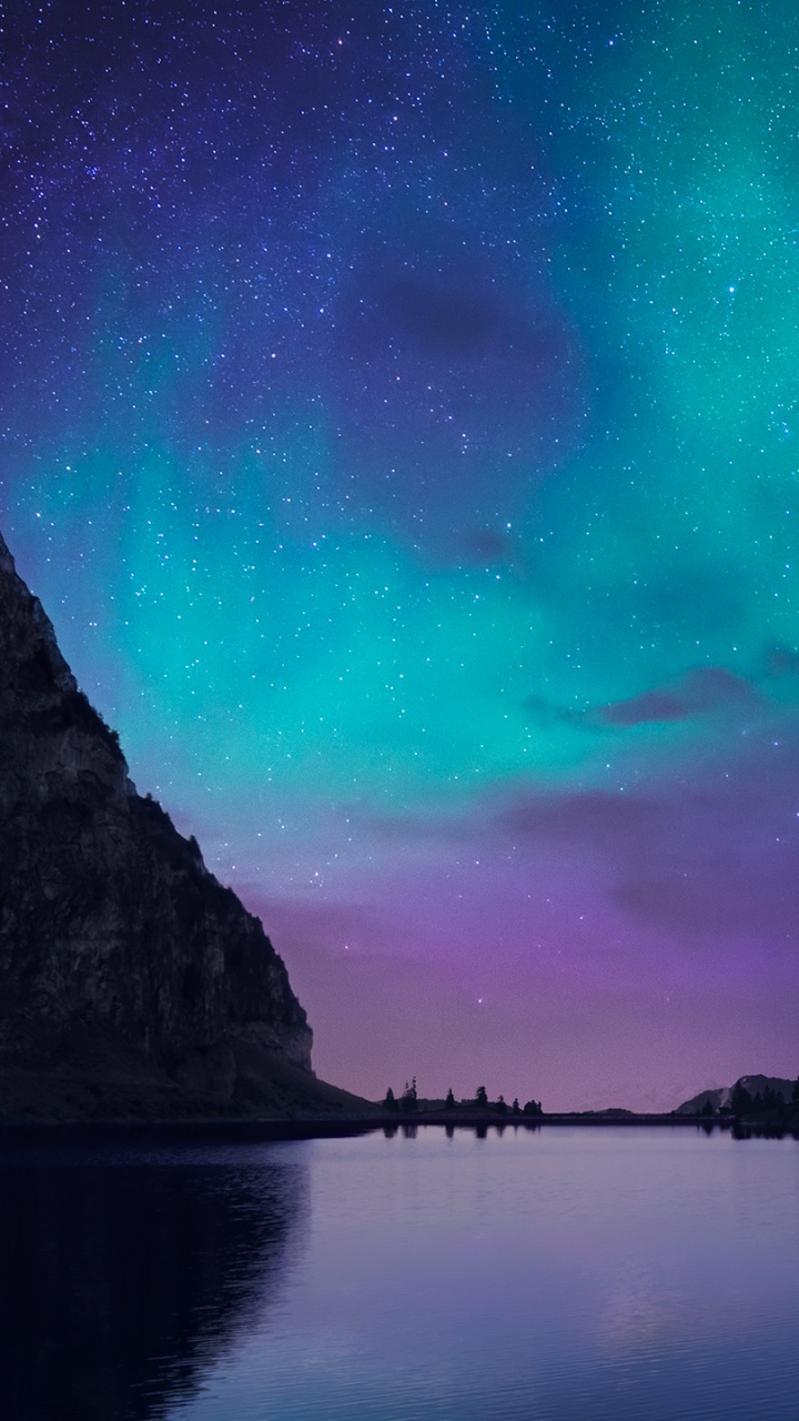 Body of Water Under Blue Sky. Wallpaper in 720x1280 Resolution