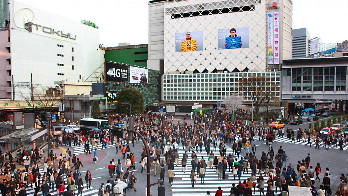 People Walking on Street During Daytime. Wallpaper in 1366x768 Resolution
