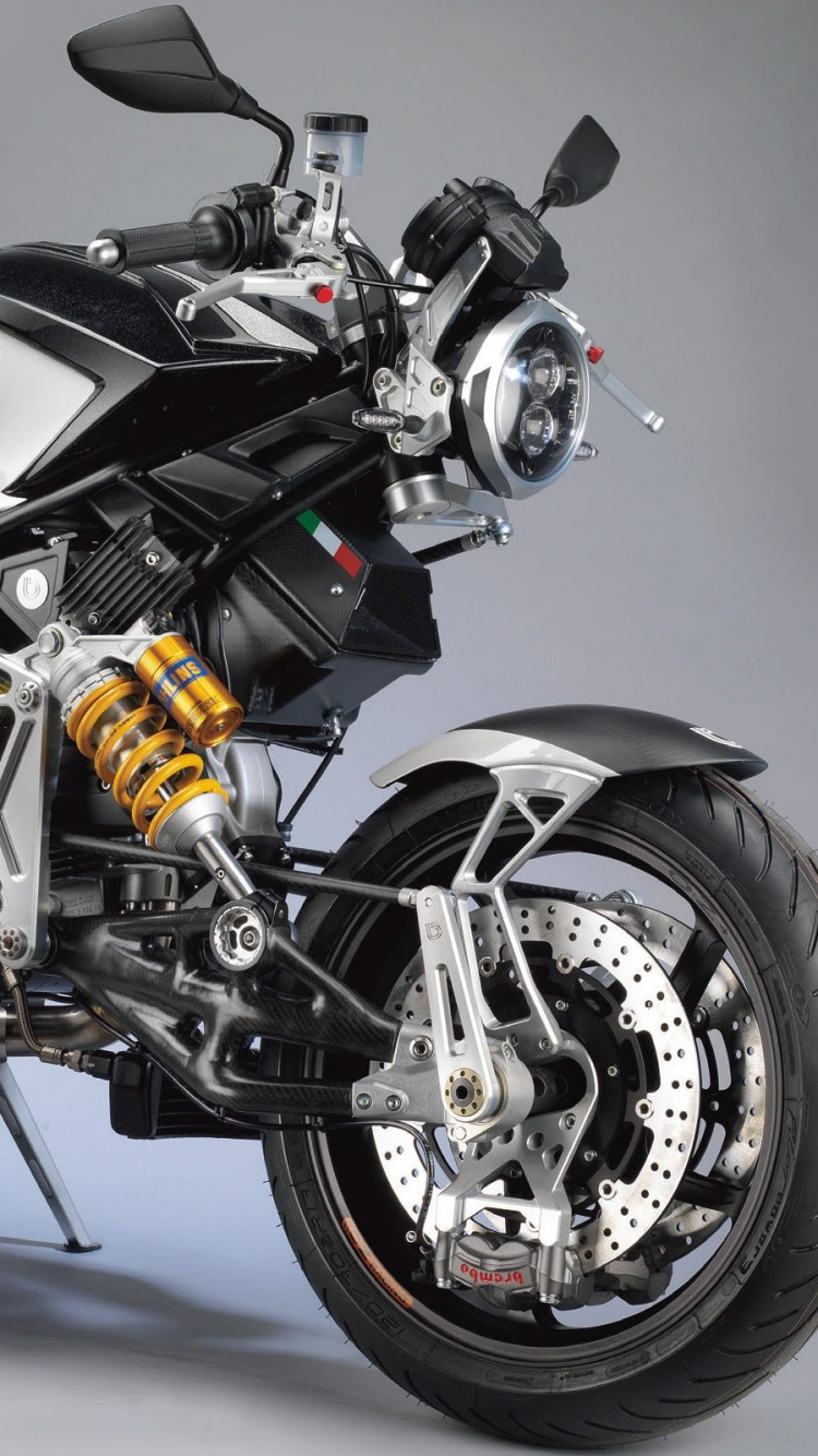 Orange and Black Sports Bike. Wallpaper in 750x1334 Resolution