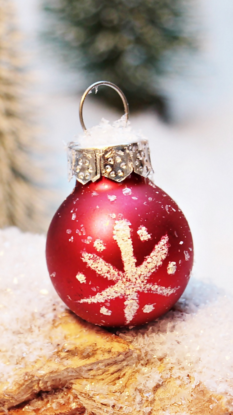 Christmas Ornament, Weihnachten, Weihnachtsdekoration, Neujahr, Weihnachtsbaum. Wallpaper in 750x1334 Resolution