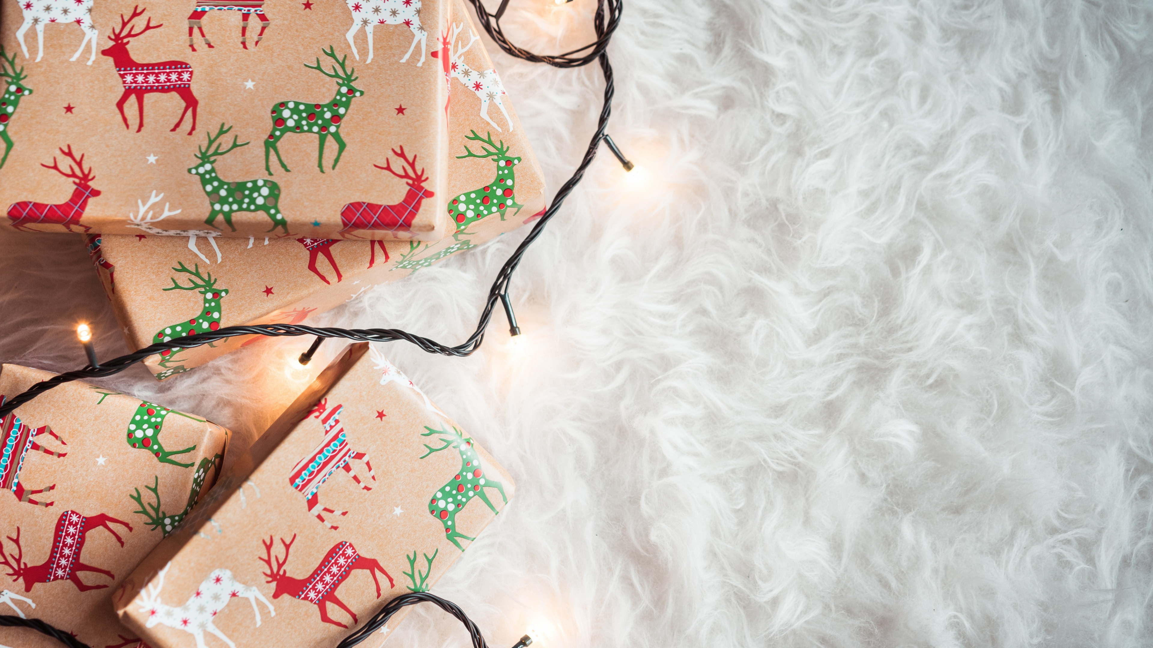 Le Jour De Noël, Cadeau de Noël, Arbre de Noël, Textile, Carte de Noël. Wallpaper in 3840x2160 Resolution