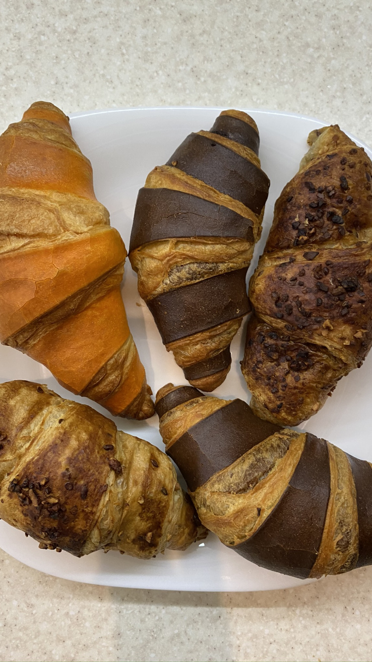 Naturmaterialien, Tan, Comfort Food, Junkfood, Backwaren. Wallpaper in 750x1334 Resolution