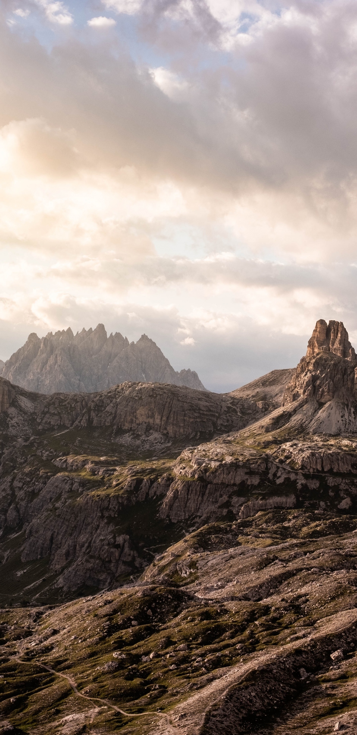 Montaña, Paisaje Natural, Highland, Pendiente. Wallpaper in 1440x2960 Resolution