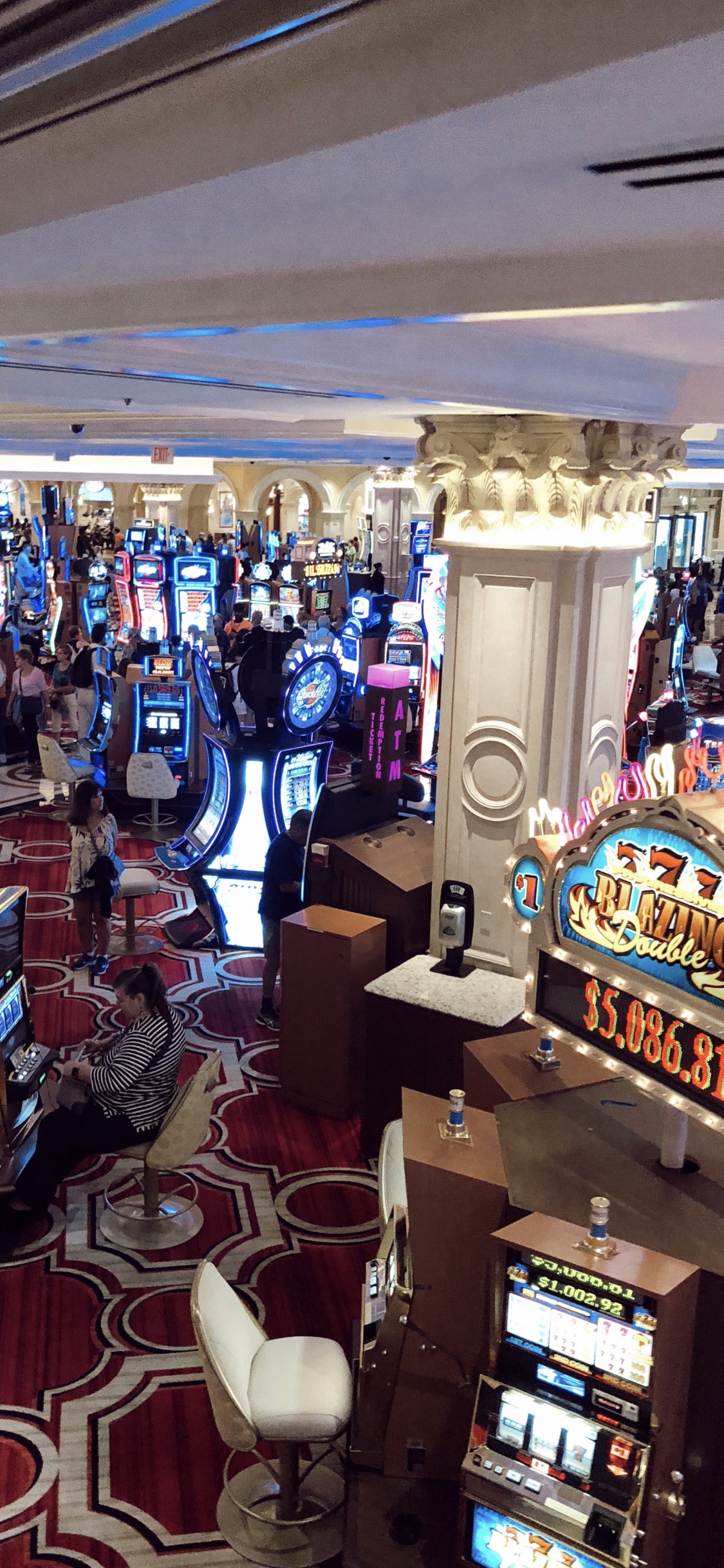 Las Vegas, USA, Casino, Einzelhandel, Maschine. Wallpaper in 1125x2436 Resolution