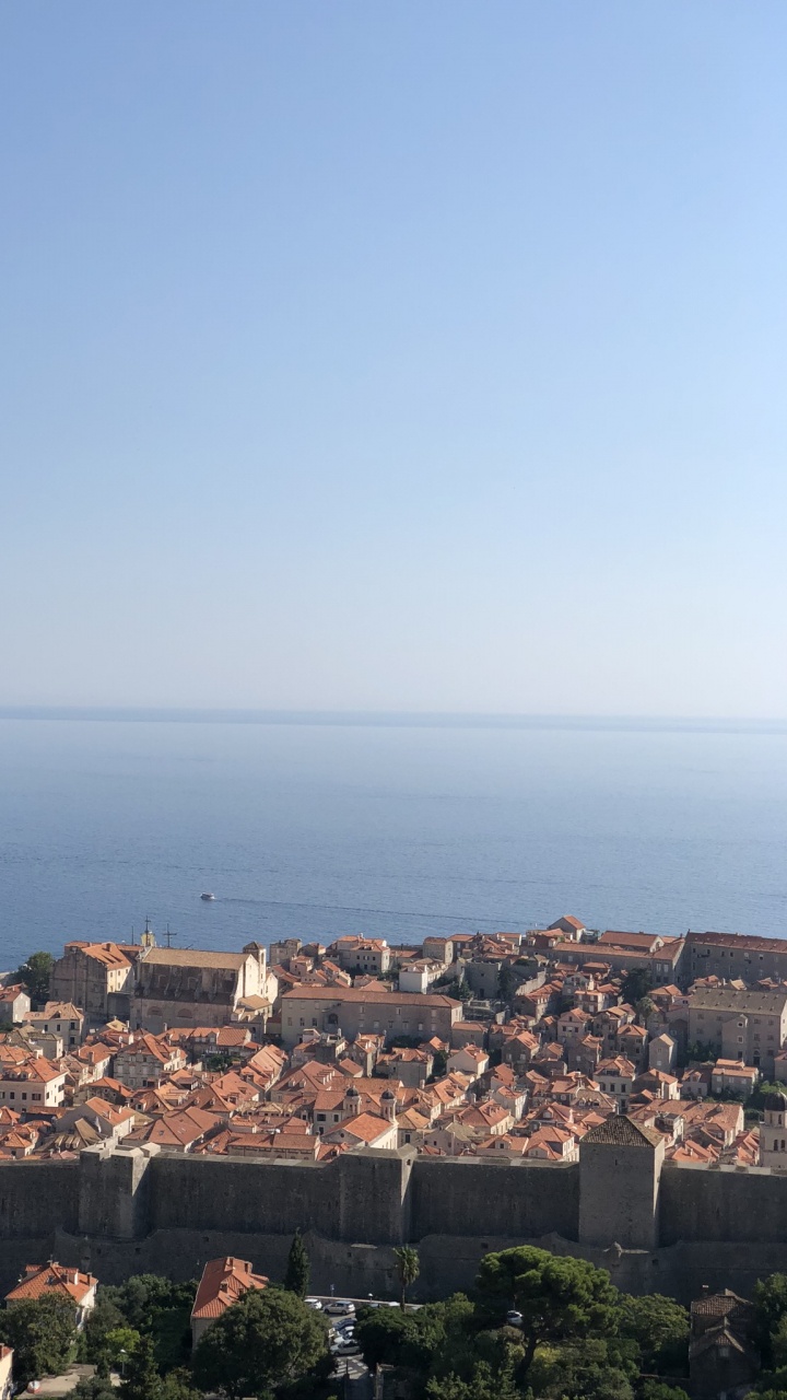 Neighbourhood, Residential Area, Horizon, Suburb, Azure. Wallpaper in 720x1280 Resolution