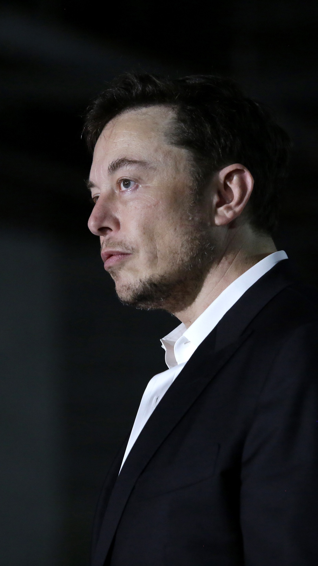 Elon Musk, Tham Luang Cave Rescue, Suit, Businessperson, Entrepreneur. Wallpaper in 1080x1920 Resolution