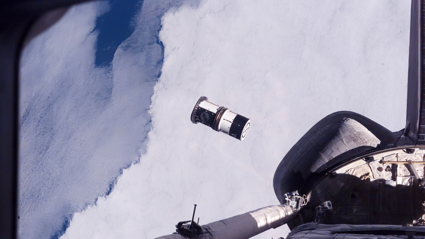 Nave Espacial Blanca y Negra. Wallpaper in 1366x768 Resolution