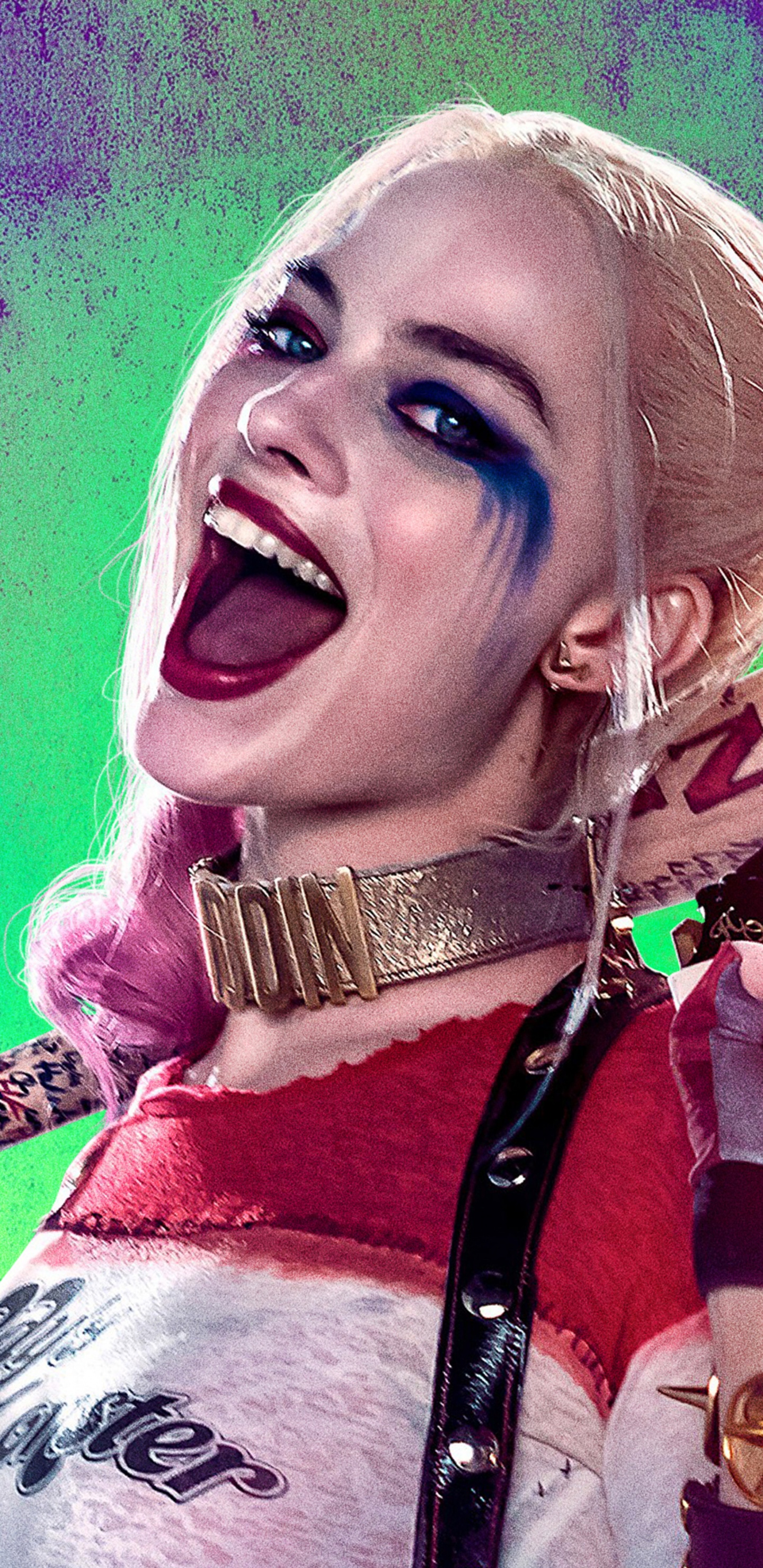 Femme en Chemise à Manches Longues Noir et Blanc. Wallpaper in 1440x2960 Resolution