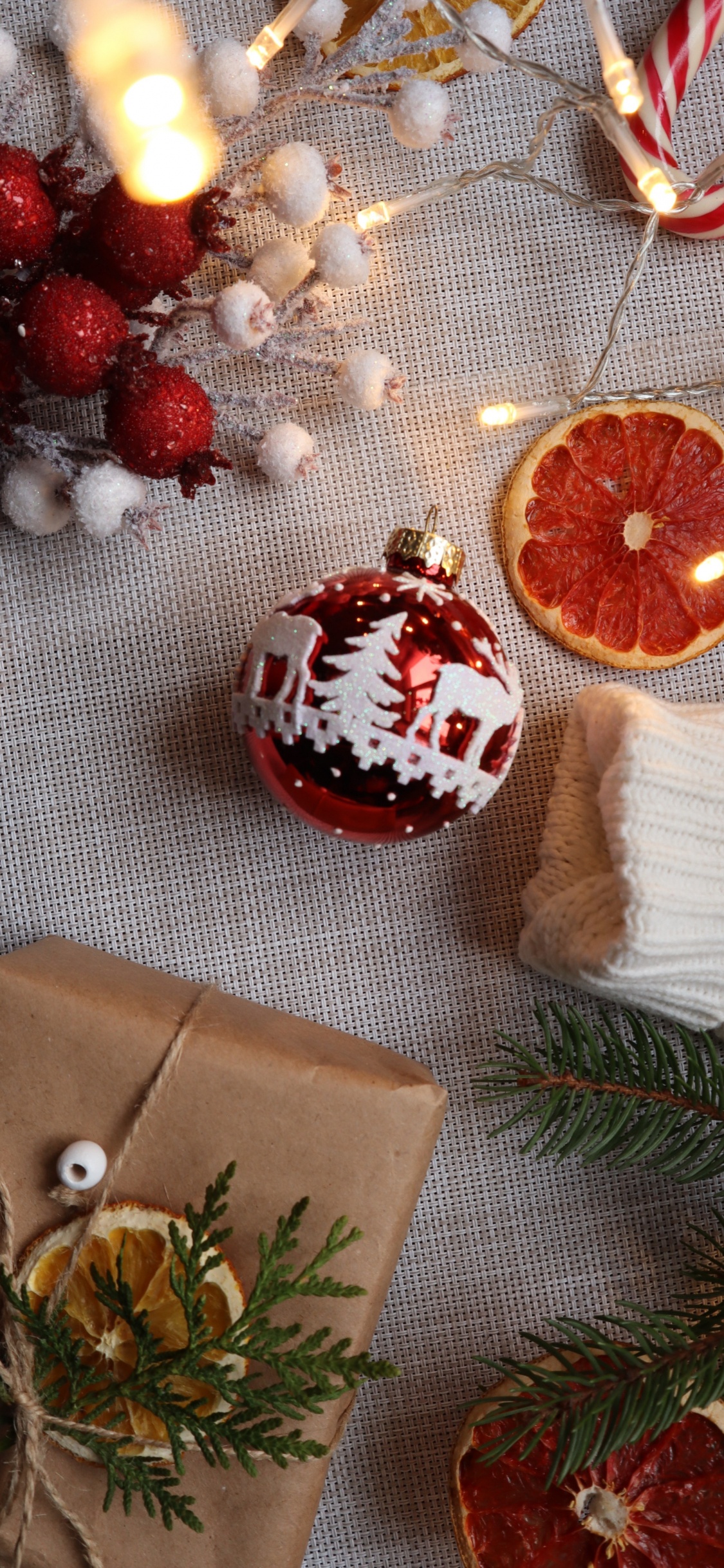 Christmas Ornament, Android, Rangpur, Textil, Tangelo. Wallpaper in 1125x2436 Resolution