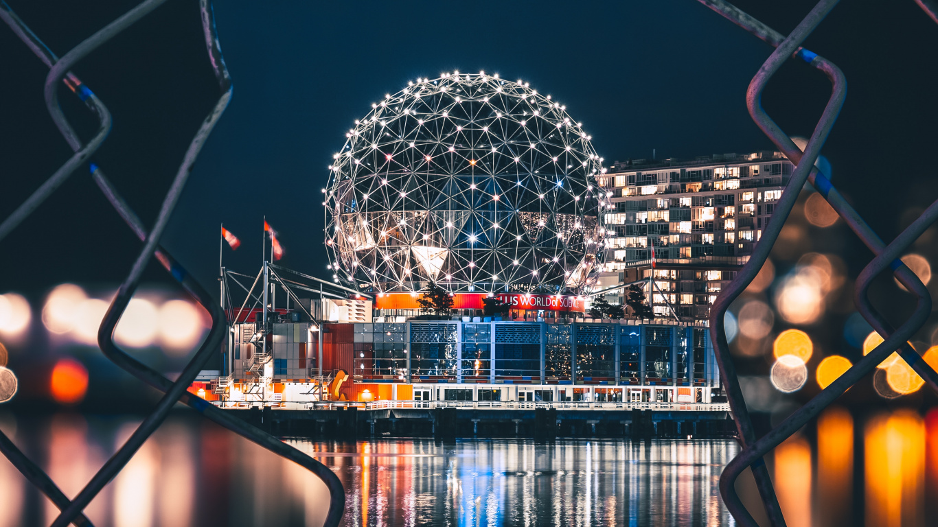 Grauer Maschendrahtzaun Aus Metall. Wallpaper in 1366x768 Resolution