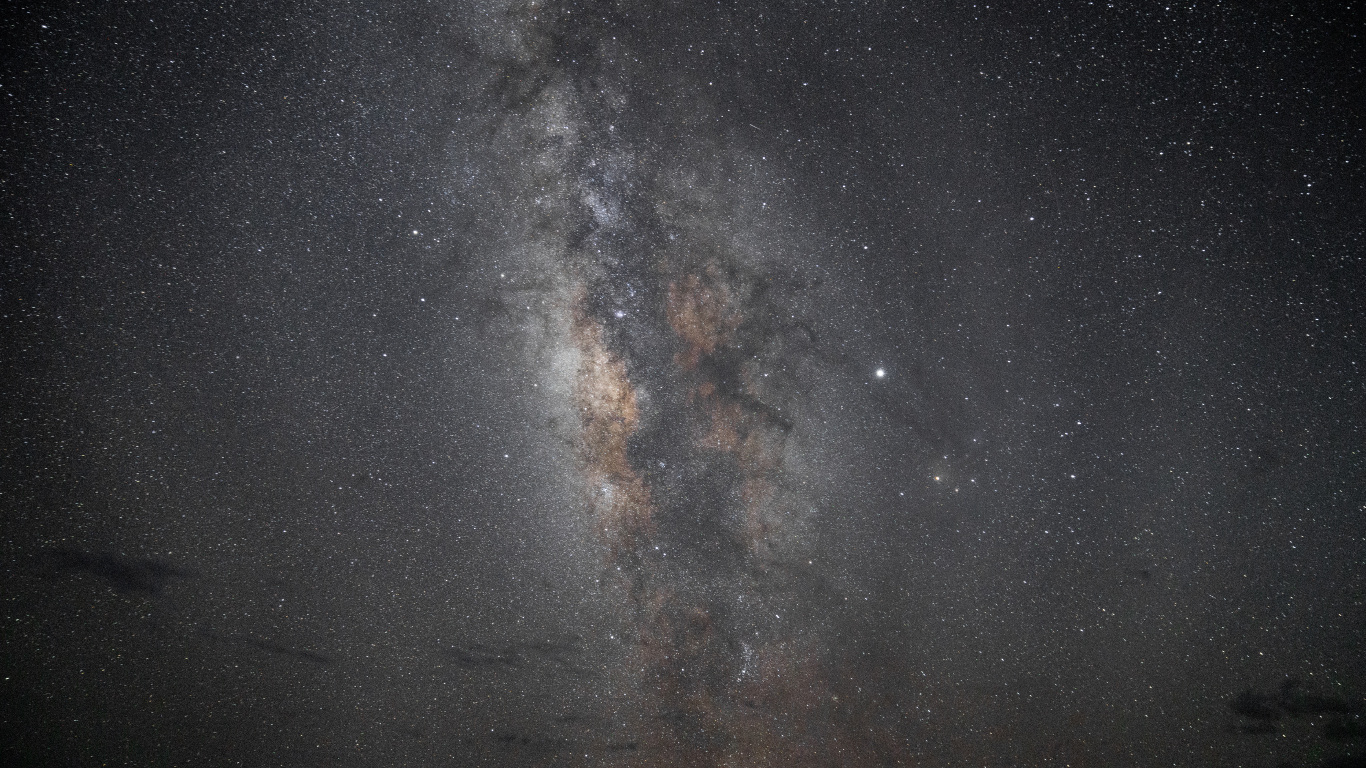 Noche Estrellada Negra y Marrón. Wallpaper in 1366x768 Resolution