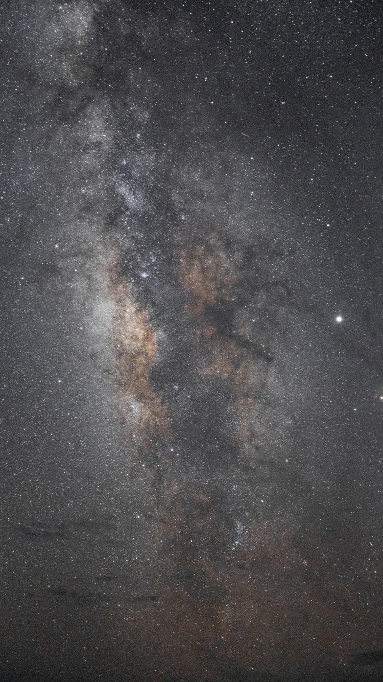 Schwarze Und Braune Sternennacht. Wallpaper in 750x1334 Resolution