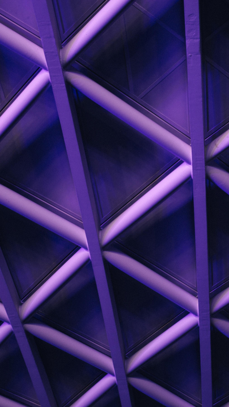 Weiße Und Blaue Decke Mit Weißer Decke. Wallpaper in 750x1334 Resolution