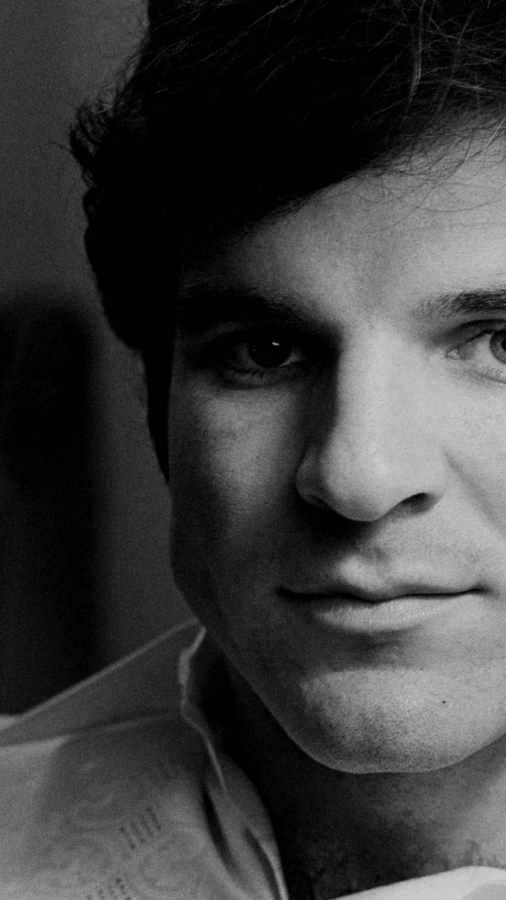 Mann im Weißen Hemd Mit Kragen. Wallpaper in 720x1280 Resolution