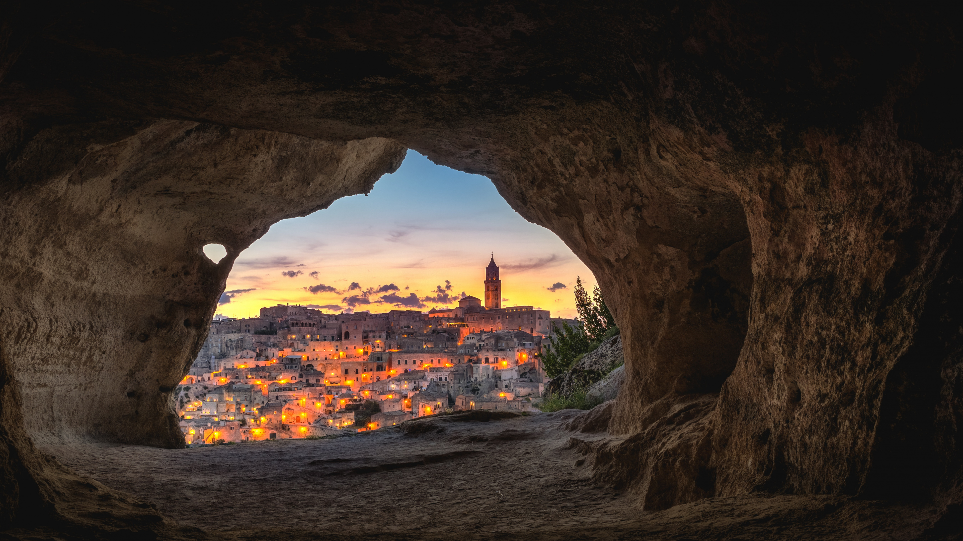 Grotta Matera, Sassi di Matera, Casa Grotta Nei Sassi di Matera, Bari, Alberobello. Wallpaper in 3840x2160 Resolution