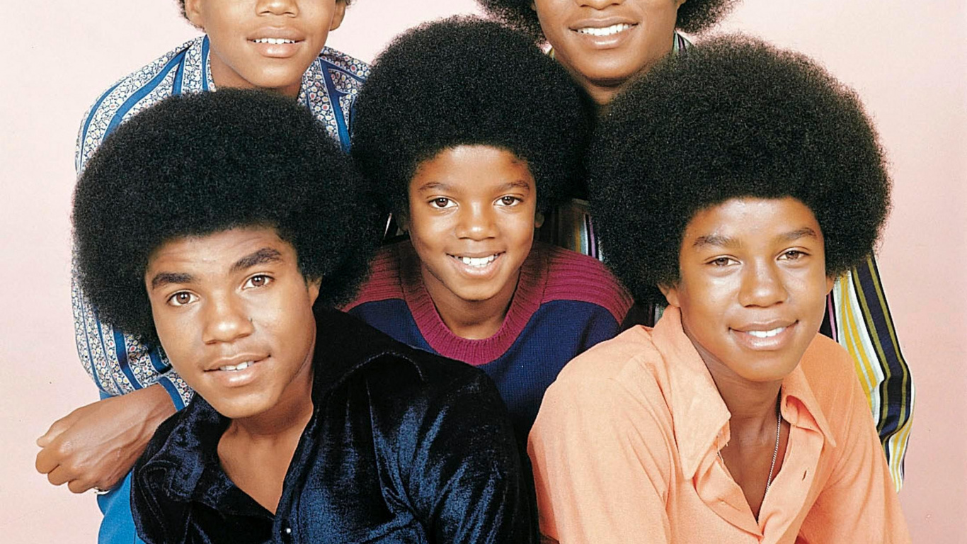 Michael Jackson, Los Jackson 5, Cabello, Peinado, Diversión. Wallpaper in 1366x768 Resolution