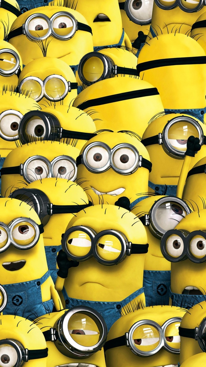 Juguete Robot Amarillo y Azul. Wallpaper in 720x1280 Resolution