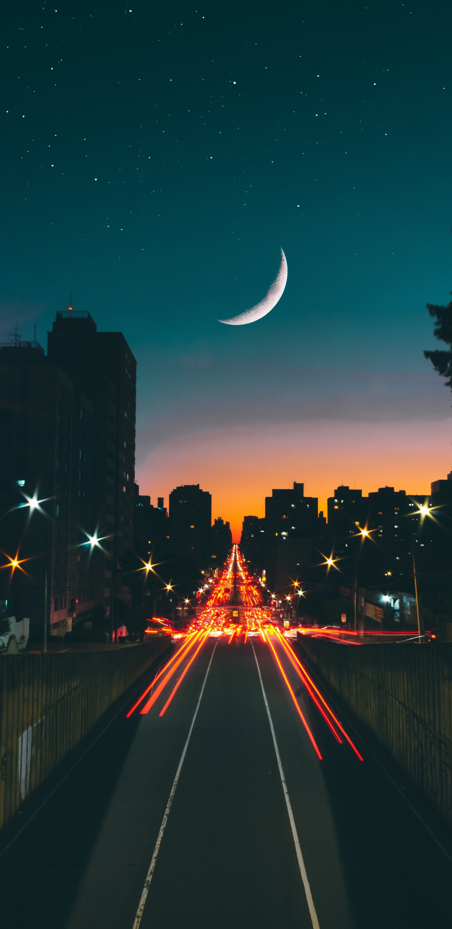 Time Lapse Photography of City Lights During Night Time. Wallpaper in 1440x2960 Resolution