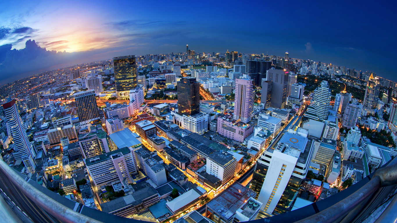 Horizonte de la Ciudad Durante la Noche. Wallpaper in 1366x768 Resolution