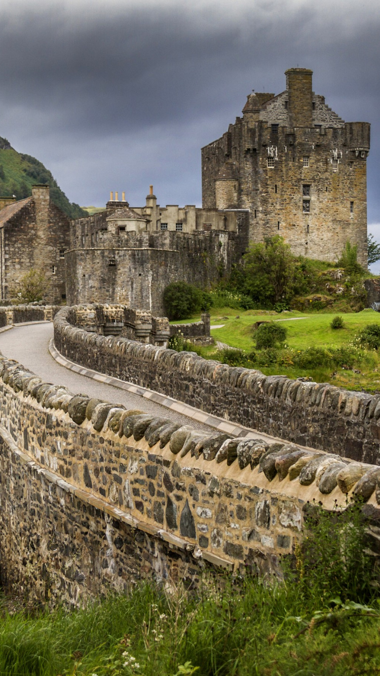 Eilean Donan Castle, Schloss, Loch Duich, Ruine, Befestigung. Wallpaper in 750x1334 Resolution