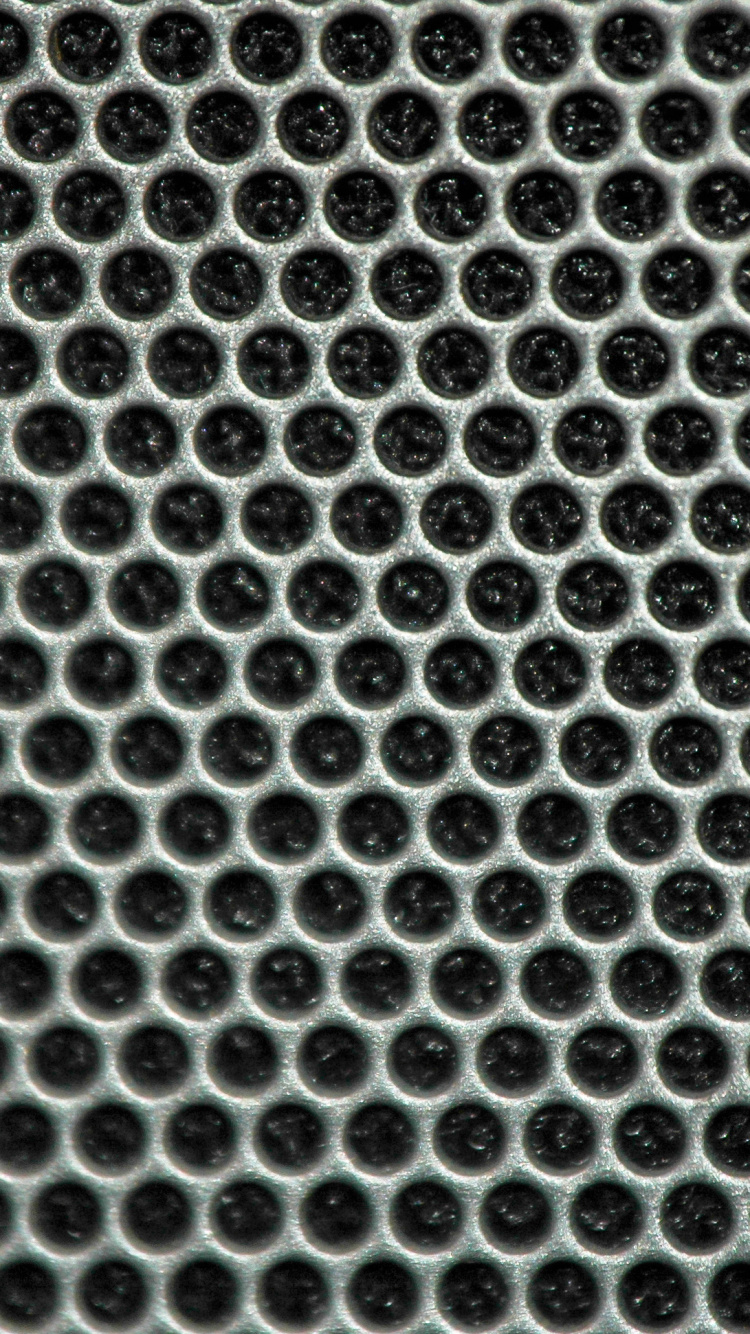 Weißes Und Schwarzes Gepunktetes Textil. Wallpaper in 750x1334 Resolution