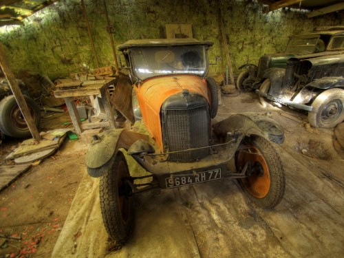 Image brown and black vintage car