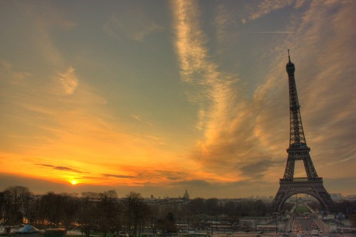 Image silhouette of tower during sunset