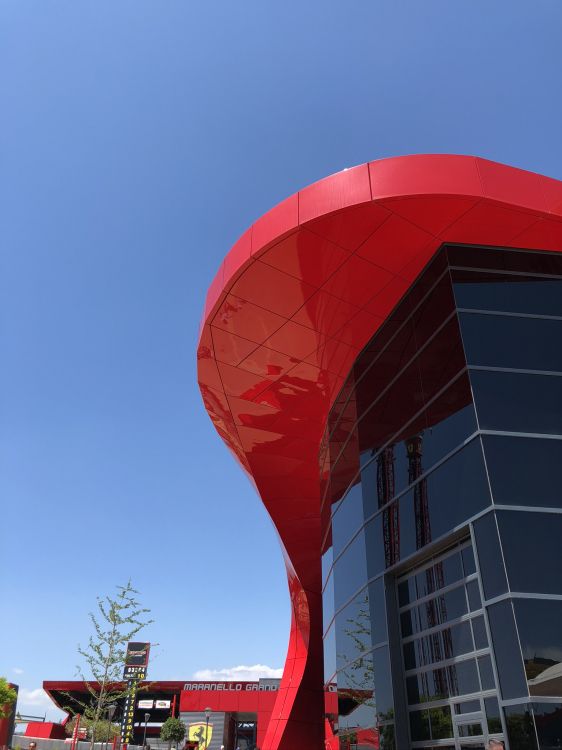 Red, Façade, Bâtiment Commercial, Design Urbain, Coquelicot. Wallpaper in 1536x2048 Resolution