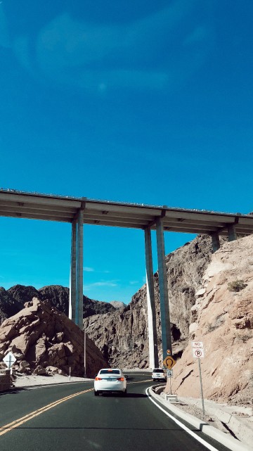 Image road, road surface, mountainous landforms, infrastructure, highway