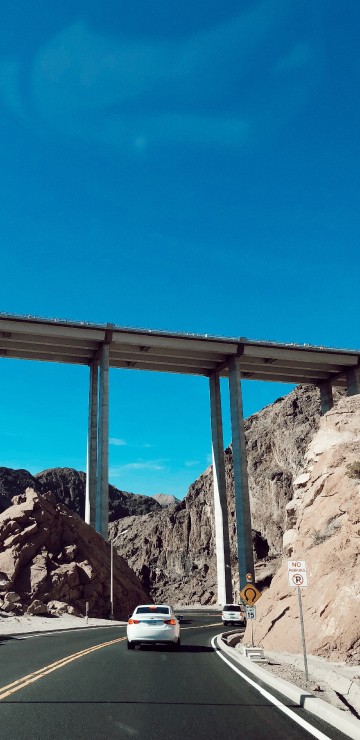 Image road, road surface, mountainous landforms, infrastructure, highway