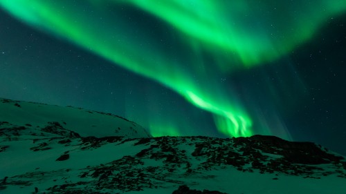 Kostenlose Hintergrundbilder Grune Polarlichter Wahrend Der Nacht Night Bilder Fur Ihren Desktop Und Fotos