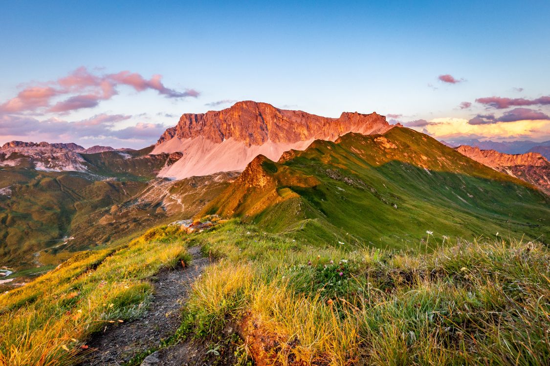 Cloud, Naturlandschaft, Piste, Gelände, Sonnenaufgang. Wallpaper in 4769x3179 Resolution