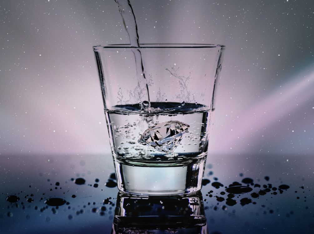 Water in Clear Drinking Glass. Wallpaper in 3713x2771 Resolution