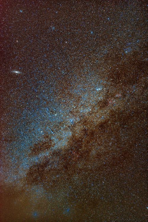 Gouttelettes D'eau Sur le Sable Brun. Wallpaper in 4000x6000 Resolution