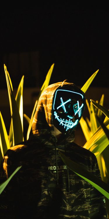 Anonymes Licht, Licht, Anonymität, Kunst, Electric Blue. Wallpaper in 2453x4907 Resolution