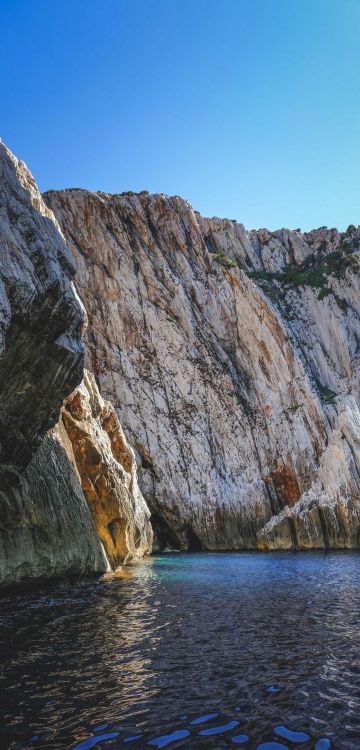 Fluss, Wasser, Wasserressourcen, Naturlandschaft, BedRock. Wallpaper in 1080x2248 Resolution