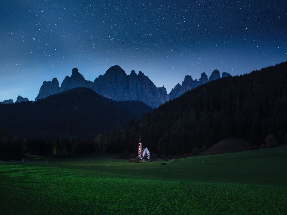 Gr, Bergigen Landschaftsformen, Naturlandschaft, Bergkette, Nacht. Wallpaper in 7160x5367 Resolution