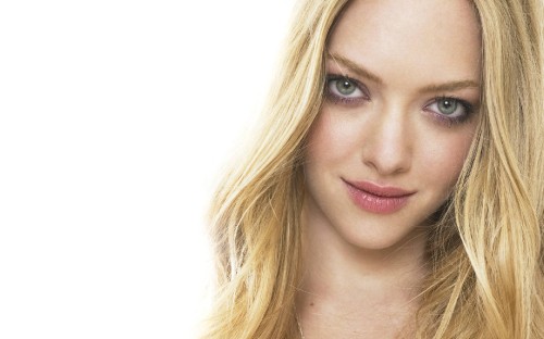 Image amanda seyfried, blond, eyebrow, beauty, chin